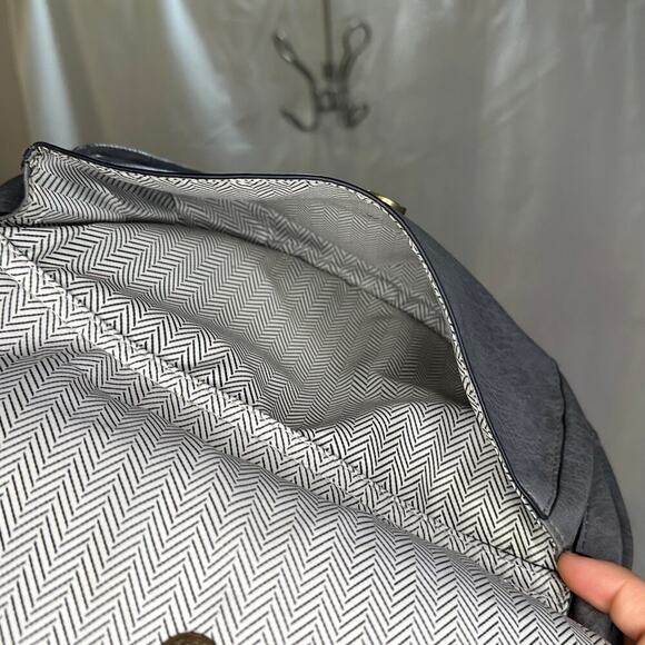 Modern Crescent Crossbody Bag with Gold Ring Accent – 12"x8"x2" - Picture 4 of 6